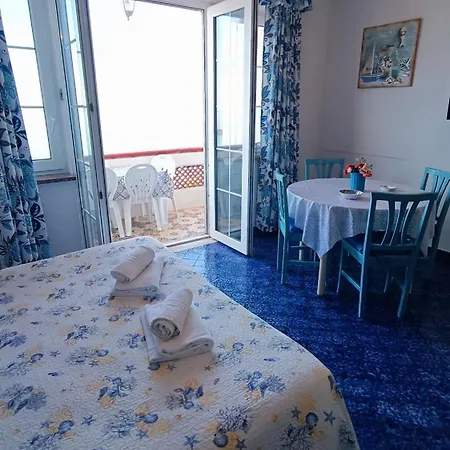 Casa Del Mare Apartment *