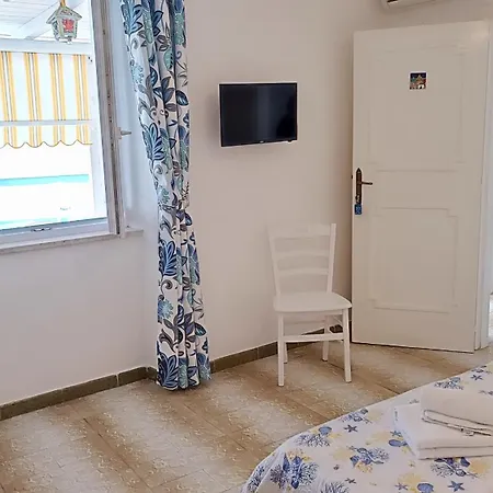 Casa Del Mare Apartment *