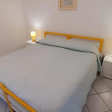 Casa Del Mare Apartment *